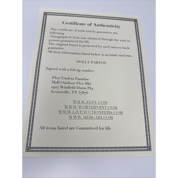 DOLLY PARTON Autographed 8.5 x 11 Hand Signed Photo COA Candid Pink sparkly - Picture 6 of 6